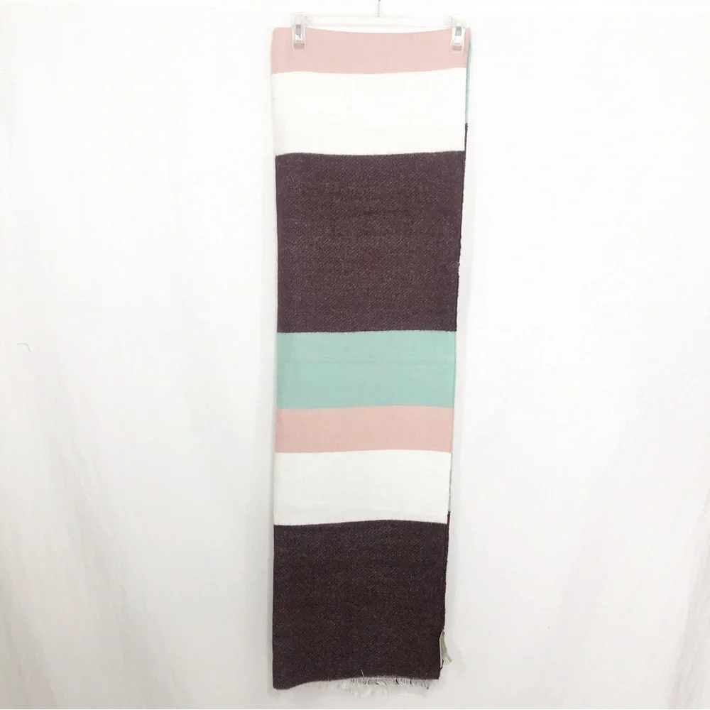 NEW LOFT Ann Taylor Soft Chunky Winter Scarf, Multiple Color Block